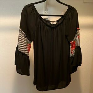 —medium black with rose sleeves off the shoulder Amelia James top